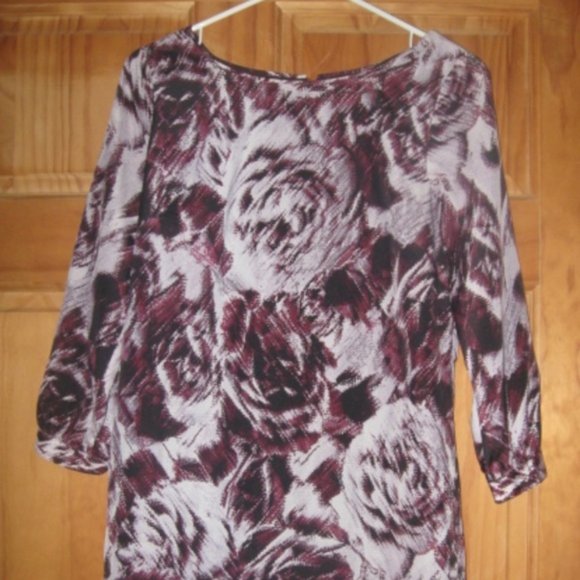 Ann Taylor Rose Patterned Dress - Picture 1 of 4
